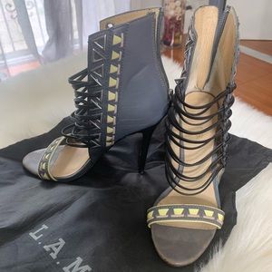 L.A.M.B savanna strappy sandals